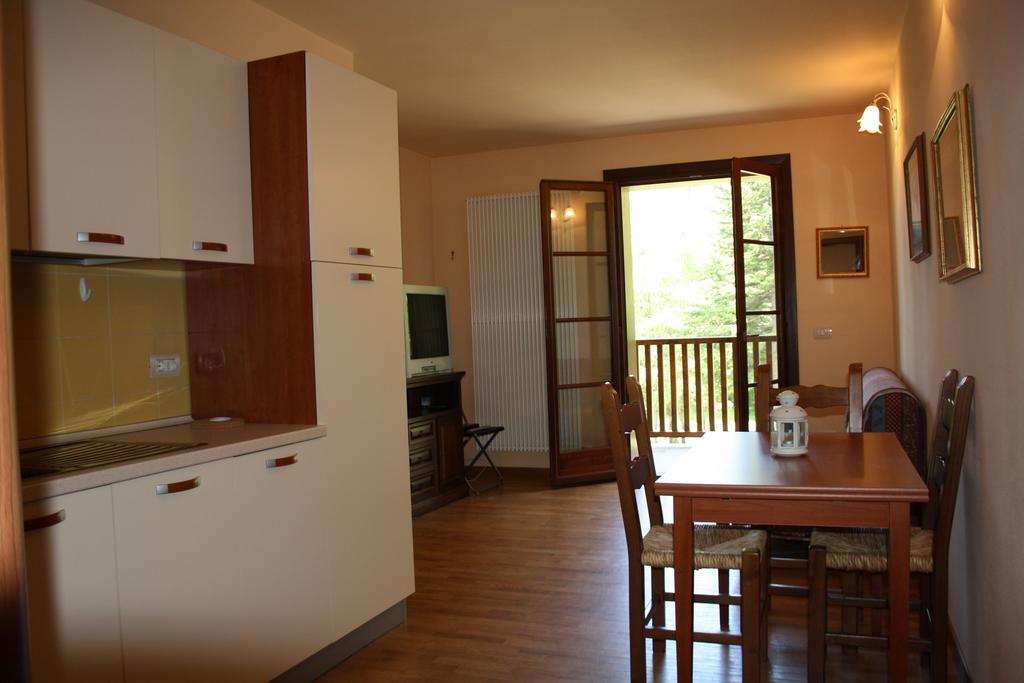 Il Cervo Bianco Aparthotel Abetone Pokój zdjęcie
